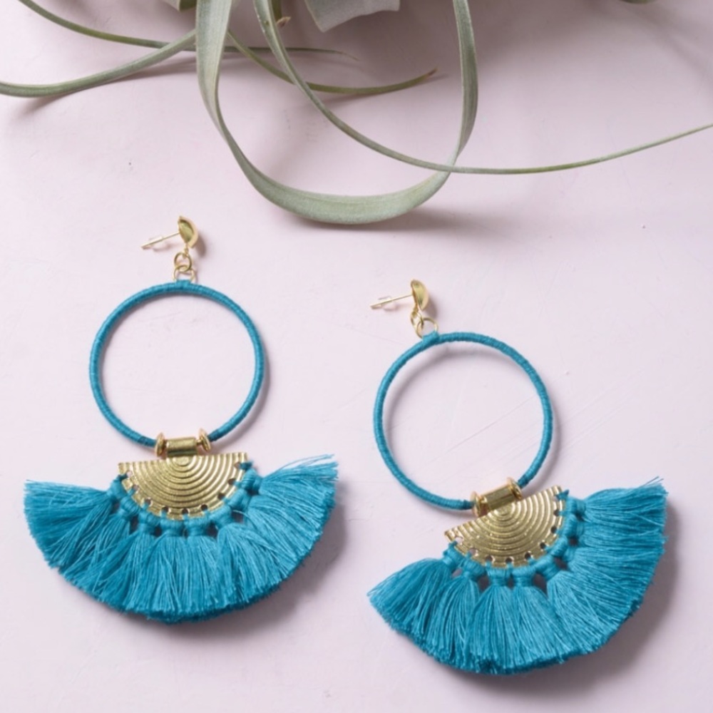 🆕 Bohemian Hoop Drop Tassel Fan Earrings - Picture 2 of 3